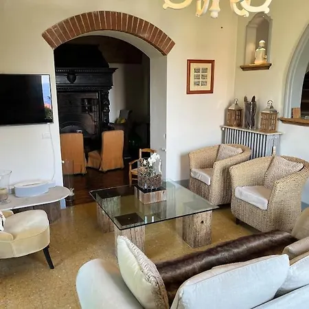 Charming Giancarla Holiday home *