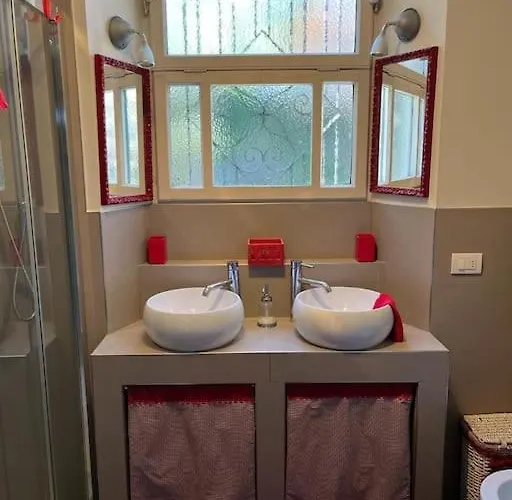 Charming Giancarla *