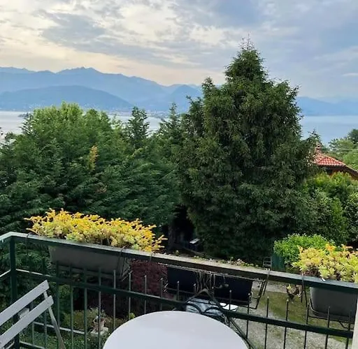Holiday home Charming Giancarla Stresa