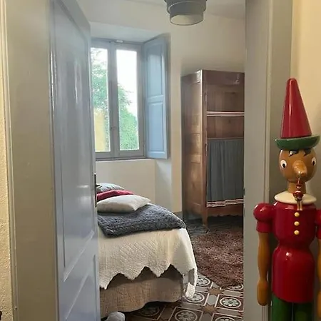 Charming Giancarla Стреза